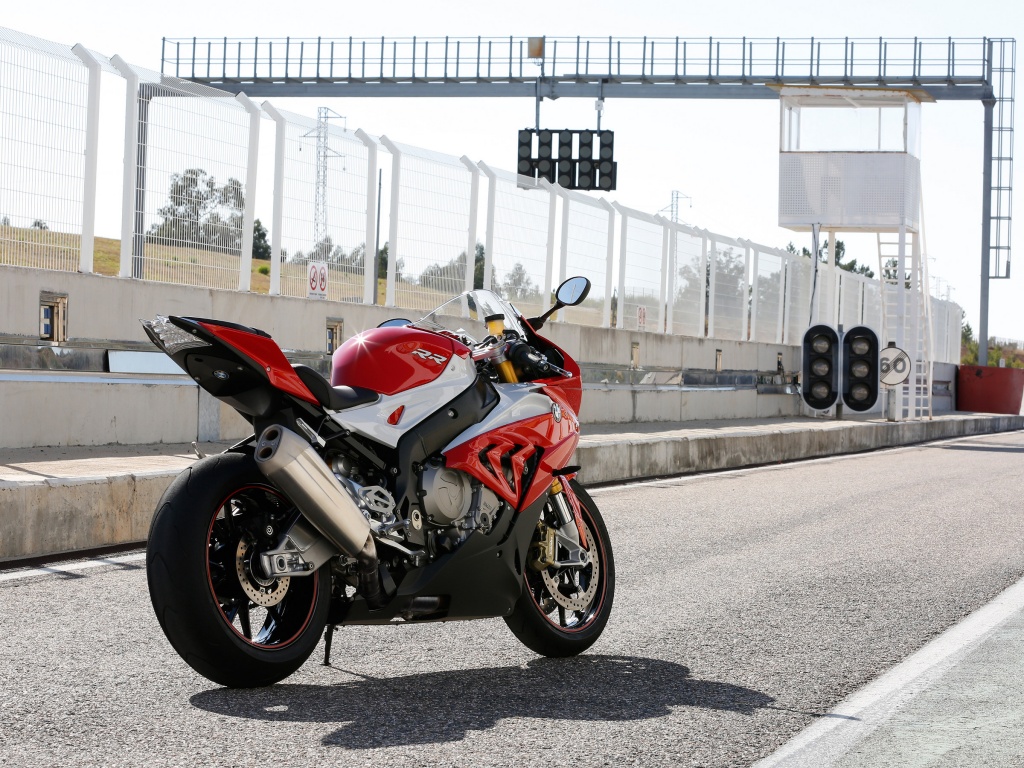 Фото мотоцикла BMW S 1000 RR